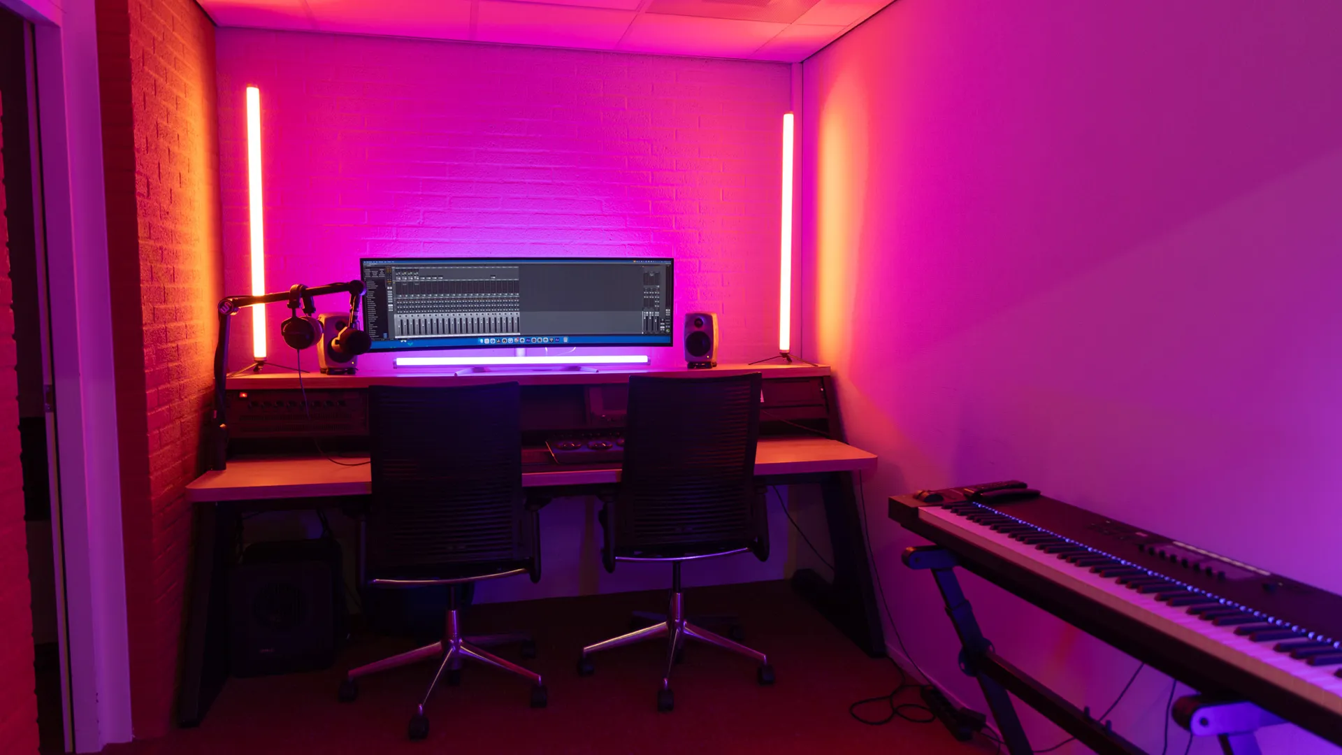 Edit Bay 1
