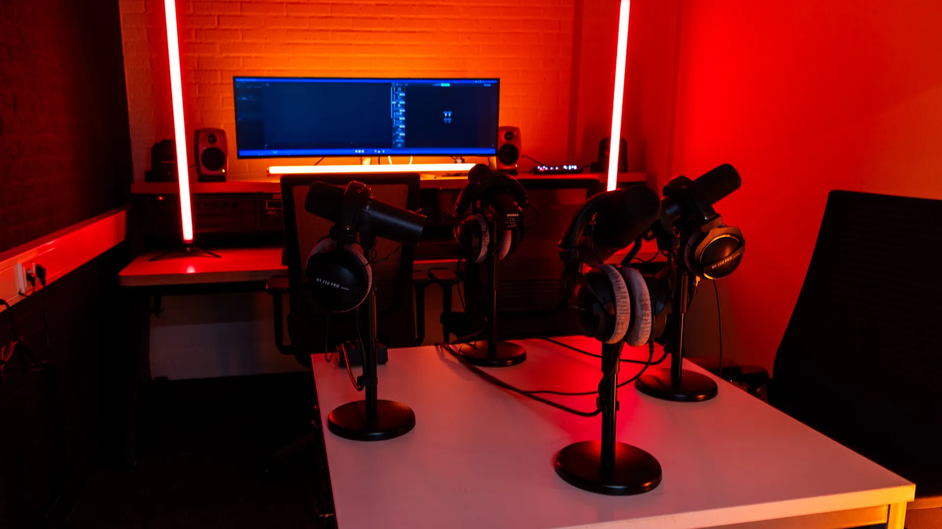 Edit Bay 3 (Podcast)
